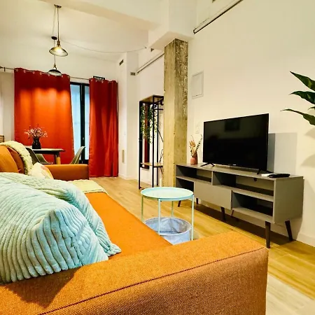 Appartement Ori A Cool & Wide Next To Historic Center