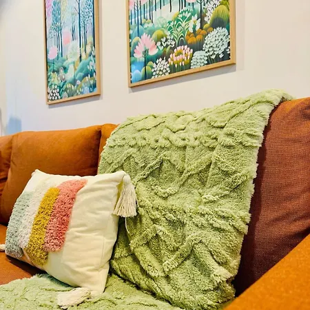 Ori A Cool & Wide Next To Historic Center Valenza