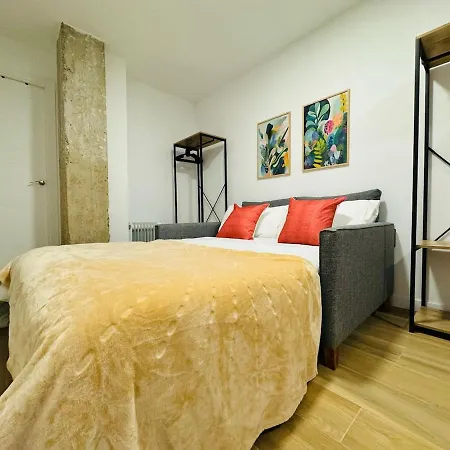 Ori A Cool & Wide Next To Historic Center Apartment