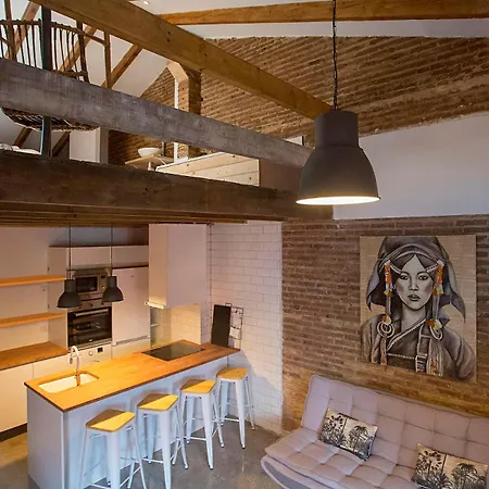 Cozy Loft Style In El Cabanyal * Walencja