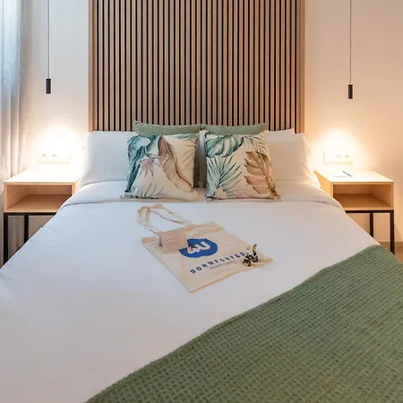 Dorm4you Arena Apartahotel Valencia