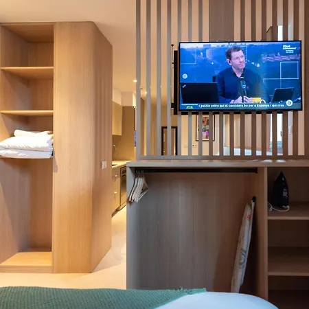 Dorm4you Arena Apartahotel