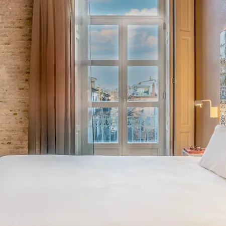 Axel - Adults Only 4*