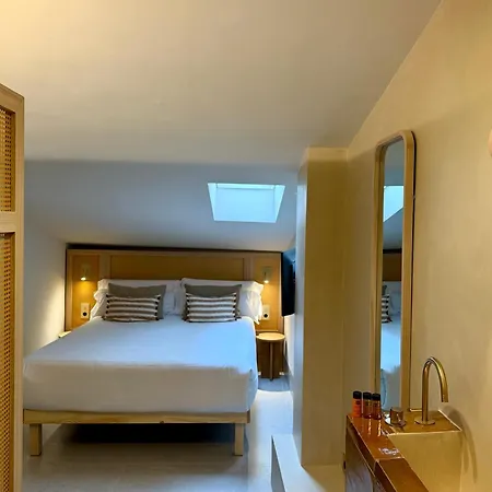Cosy Tapineria Affittacamere 2*