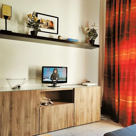 Apartament Nest In *