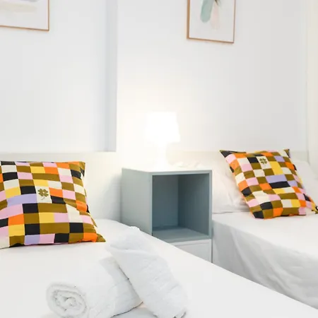 Apartup Patacona Iconic I דירה *