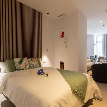 Dorm4you Arena Aparthotel Valencia