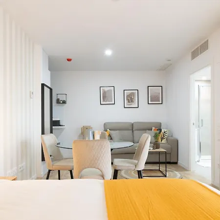 Aparthotel Dorm4you Arena *