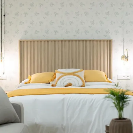 Dorm4you Arena Apartahotel