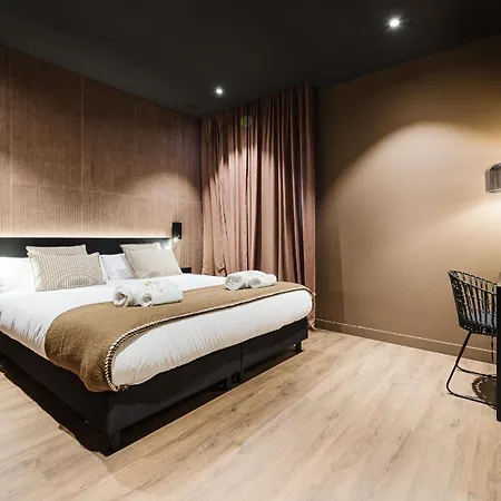 Arena Select Valence