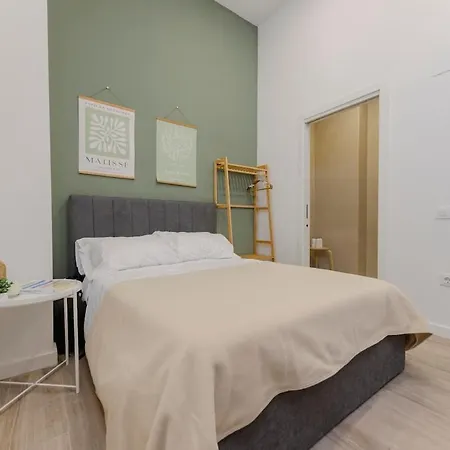 Parque De Cabecera & Bioparc Apartment