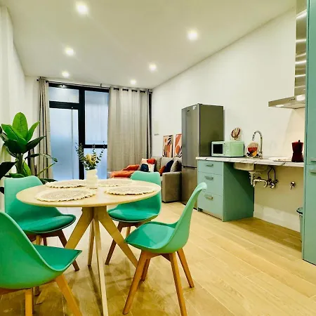Flat B - Wide & Beautifull Flat Near Historic Center Apartament Walencja