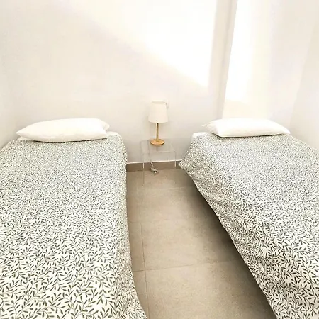 Luxury D15-9 With Terrace And Sea Views With Two *