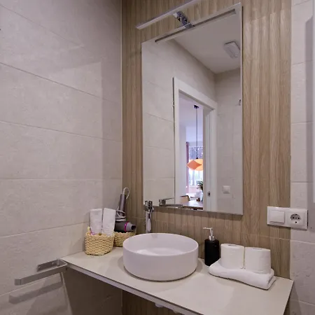 Apartment Osito Hub - L'explorador Andres Valencia