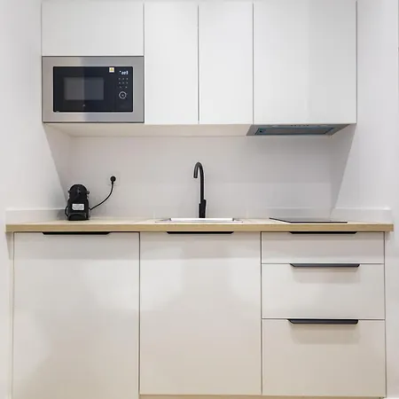 Lola By Concept Flats Hotel apartamentowy