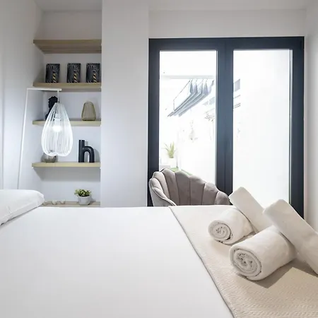 Lola By Concept Flats Hotel apartamentowy