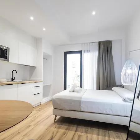 Lola By Concept Flats