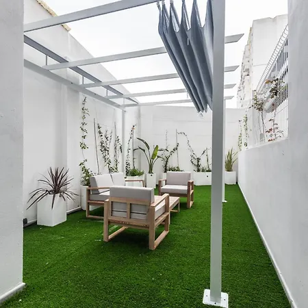 Lola By Concept Flats 4*