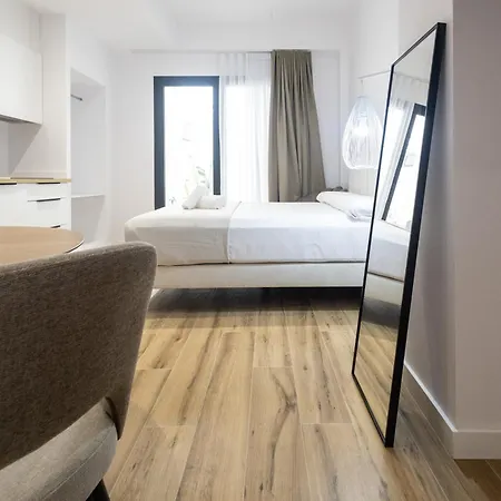 Hotel apartamentowy Lola By Concept Flats 4*