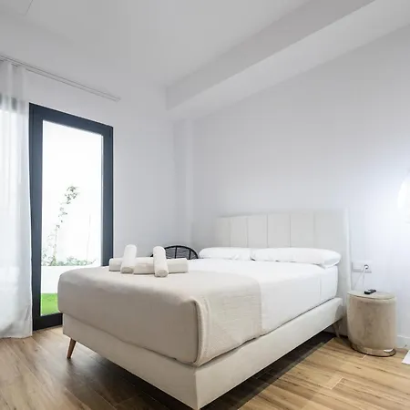 Hotel apartamentowy Lola By Concept Flats 4*