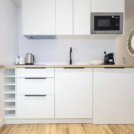 Lola By Concept Flats Hotel apartamentowy