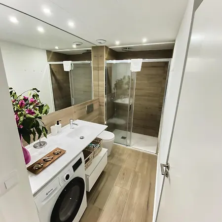 Market Deluxe Appartement Valence