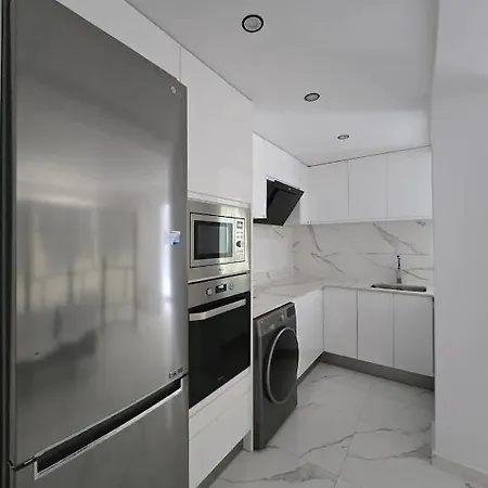 Paradise Apartment *