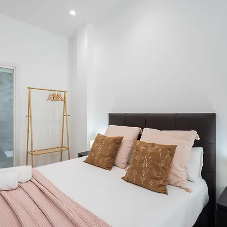 Florit Flats - The Monteolivete Apartment *