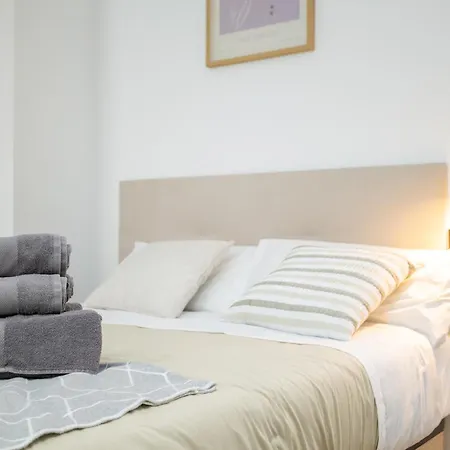 Banofi Flats - Exclusiva, Junto Al Roig Arena * Valensiya