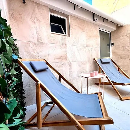 Loft Independiente Con Piscina Compartida En Centro De
