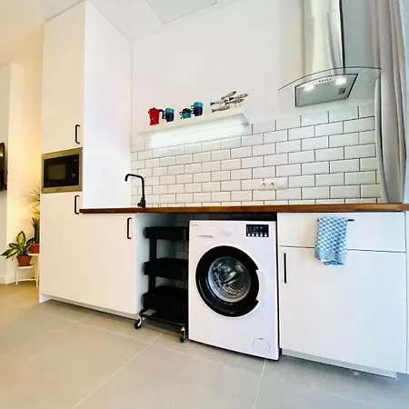 Lindo Cabanyal - Comfort Family Beachside Apartment Valencia