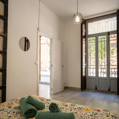 Luminoso Familiar Y Patio Privado Apartamento Valência