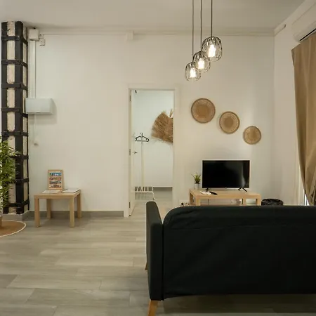 Luminoso Familiar Y Patio Privado Apartamento