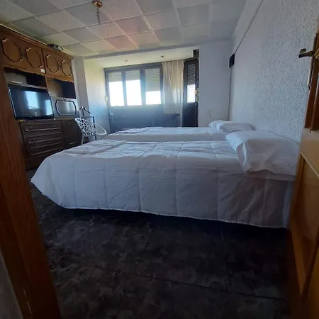 Reina House