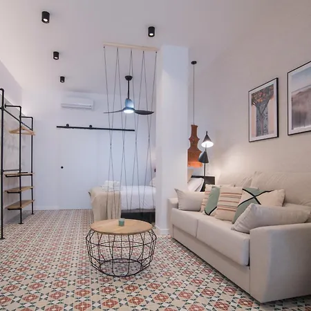 De Diseno Junto A La Ciudad De Ciencias D * バレンシア
