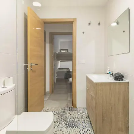 Vivienda Junto A Ruzafa / 6 Pax Appartamento *