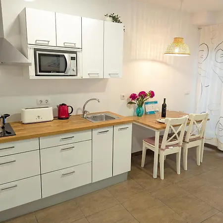 Estudios En La Playa Valencia