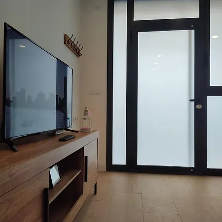 Apartmán New Flat With Ac And Wifi *