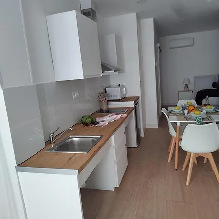 Apartmán New Flat With Ac And Wifi