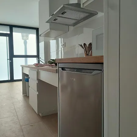 New Flat With Ac And Wifi