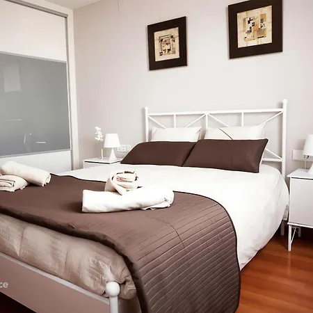 Alameda Apartment *