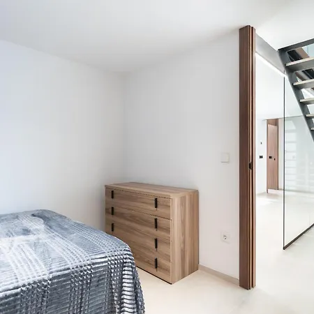 Aqua Ciudad De Artes I