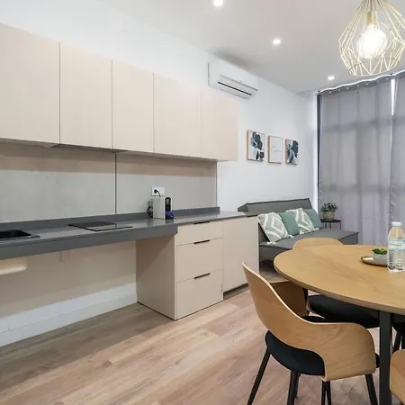 Vlc Host - Oriente Apartment *