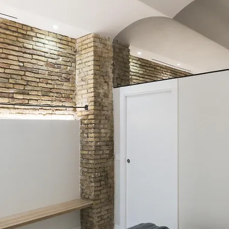 Florit Flats - Estudio De Diseno Con Luz Natural En Ruzafa - Planta Baja Apartman Valencia
