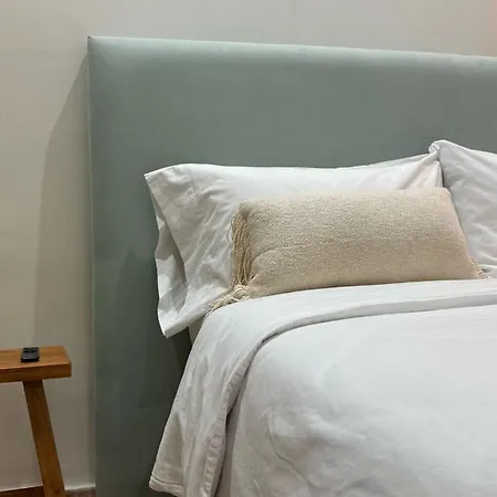 Homestay Valencia, Netflix, 4 Mins Walk To The Valencia