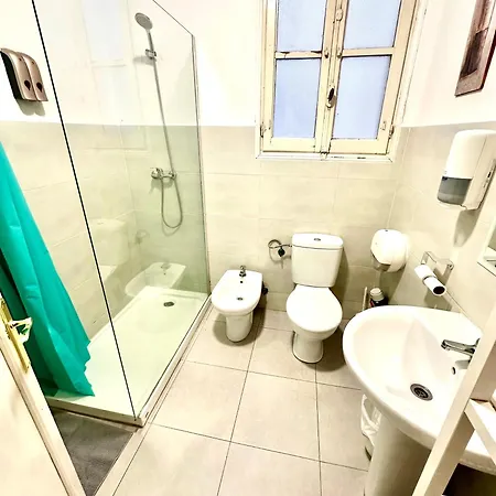 Center * Βαλένθια