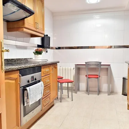 Apartment Luxury 6 People Gym Pool Great Location *