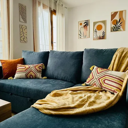 Apartment Abat 3 Cool & Wide Duplex Next To The Cathedral