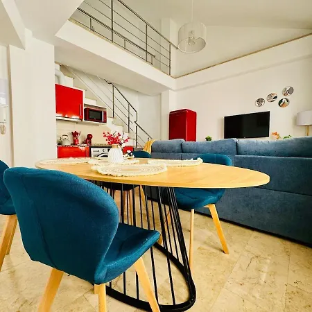 Abat 3 Cool & Wide Duplex Next To The Cathedral * Valenza