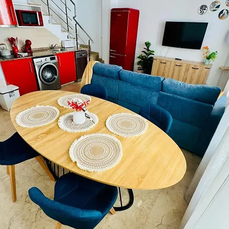 Apartment Abat 3 Cool & Wide Duplex Next To The Cathedral *